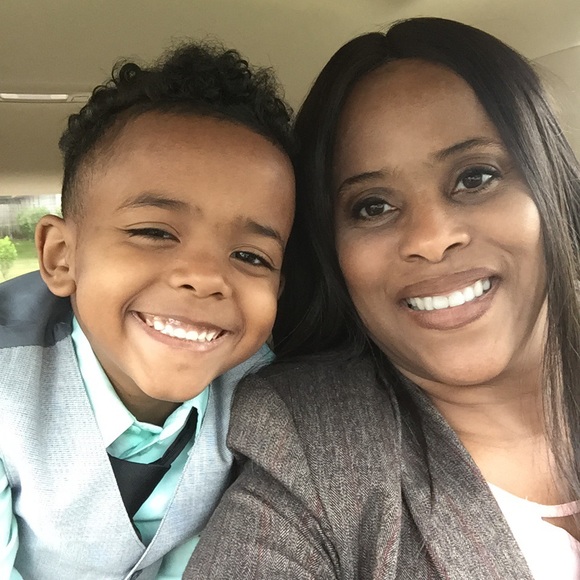 Meet your Posher, Jacqui - Picture 2 of 2